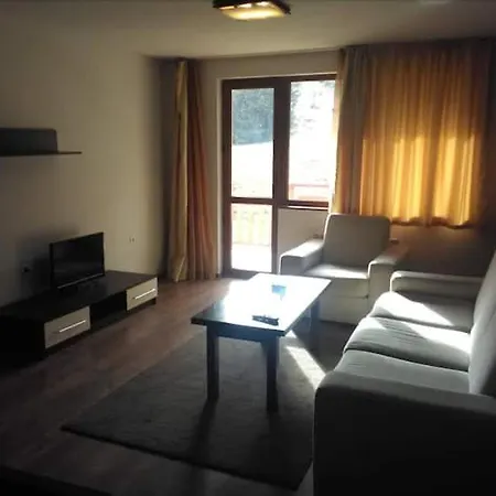 Forest Nook 3 * Παμπόροβο